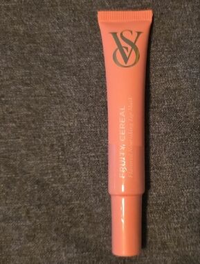 Victoria Secret Fruity Cereal Nourishing Lip Mask